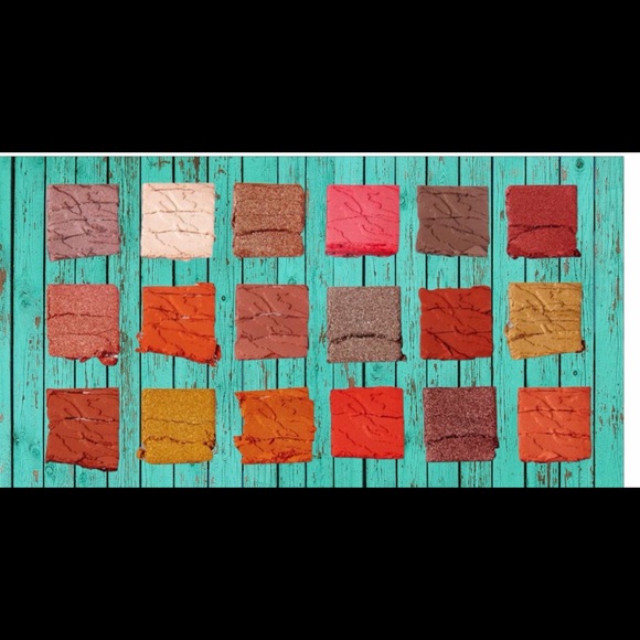 New Revolution Fierce Wild Animal Makeup Palette - Picture 4 of 7